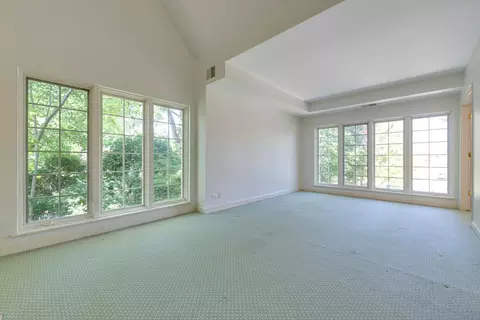 Bedroom - 111 E Laurel Ave, Lake Forest, IL 60045 photo 1 of 4