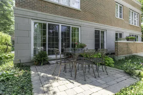 Exterior - 111 E Laurel Ave, Lake Forest, IL 60045 photo 3 of 4
