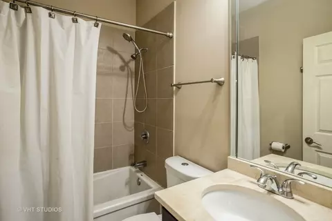 92 Legacy Ln, Wheeling, IL 60090 photo 16