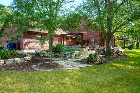 Exterior - 10175 Brown Rd, Morris, IL 60450 photo 4 of 7