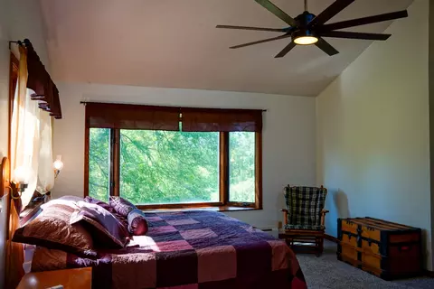 Bedroom - 10175 Brown Rd, Morris, IL 60450 photo 2 of 5