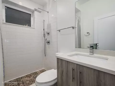 Bath - Undisclosed, Chicago, IL 60608 photo 3 of 3