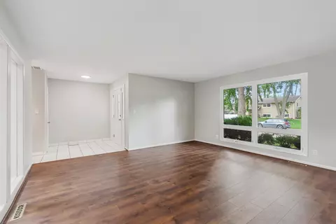 Living - 1215 Constellation Dr, Aurora, IL 60505 photo 2 of 3