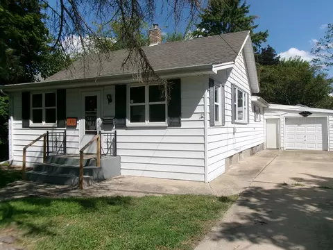 1376 Crosat St, Lasalle, IL 61301