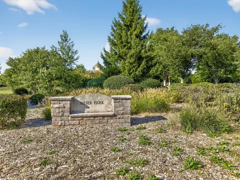 Other - 260 Longview Dr, Elgin, IL 60123 photo 9 of 11