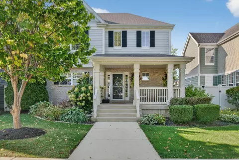 260 Longview Dr, Elgin, IL 60123