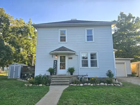 200 E Lake St, Ashkum, IL 60911