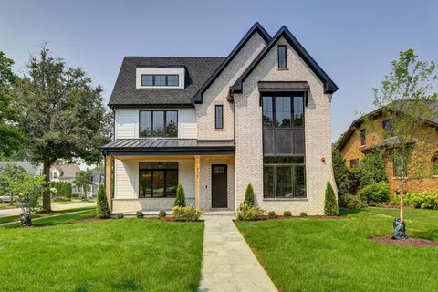 300 Meacham Ave, Park Ridge, IL 60068
