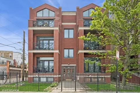 2215 W Augusta Blvd #2E, Chicago, IL 60622