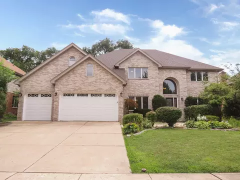 358 Mayo Ln, Bloomingdale, IL 60108