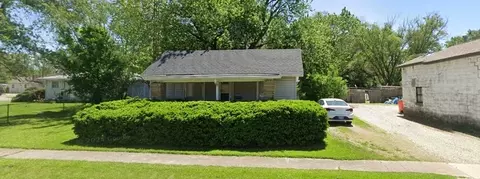 2209 Dewitt Ave, Mattoon, IL 61938