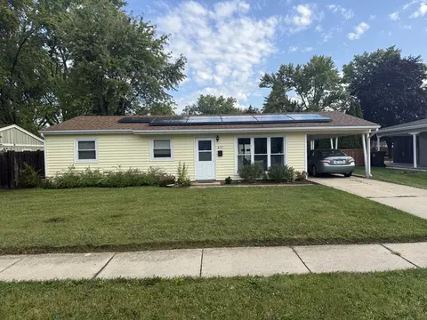 657 Minerva Ave, Wauconda, IL 60084