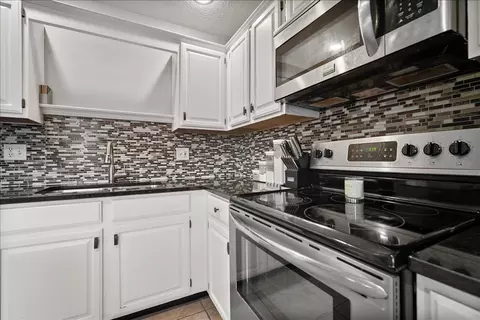 903 N Linden St #232, Normal, IL 61761 photo 13