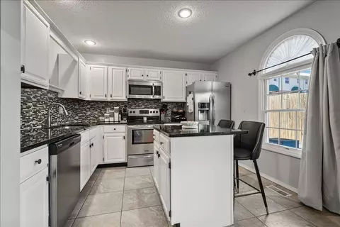 903 N Linden St #232, Normal, IL 61761 photo 10