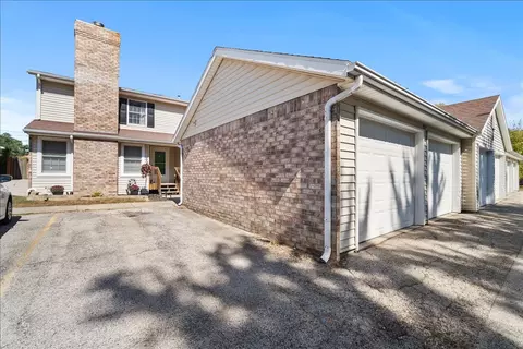 903 N Linden St #232, Normal, IL 61761 photo 24