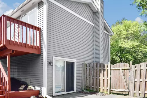 Exterior - 923 Capistrano Ter, Bartlett, IL 60103 photo 2 of 3