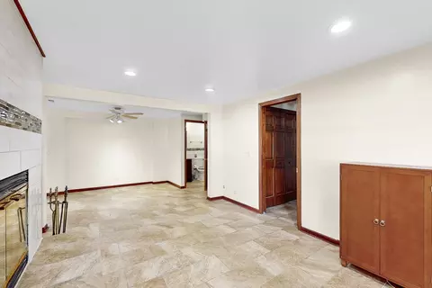 Living - 923 Capistrano Ter, Bartlett, IL 60103 photo 5 of 6