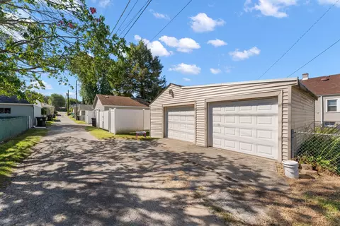 Other - 18113 Park Ave, Lansing, IL 60438 photo 7 of 7