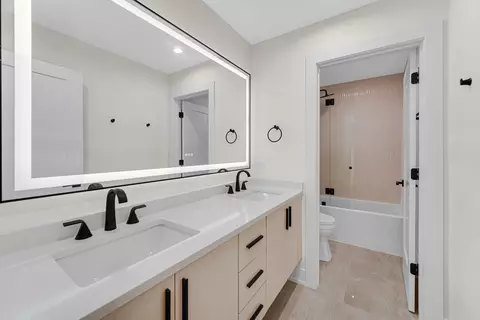 Bath - 954 Osterman Ave, Deerfield, IL 60015 photo 5 of 7