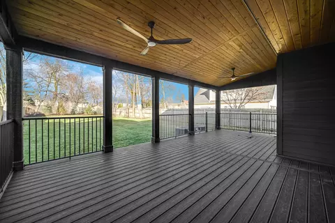 Exterior - 954 Osterman Ave, Deerfield, IL 60015 photo 2 of 4