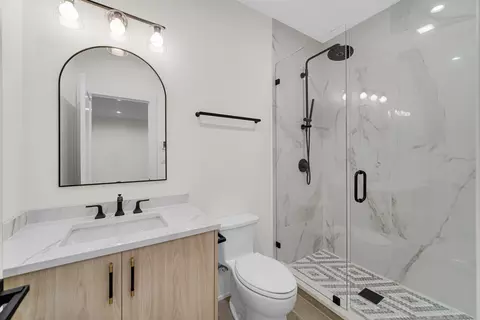 Bath - 954 Osterman Ave, Deerfield, IL 60015 photo 7 of 7