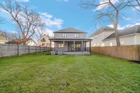 Exterior - 954 Osterman Ave, Deerfield, IL 60015 photo 4 of 4