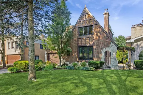 6612 N Ramona Ave, Lincolnwood, IL 60712