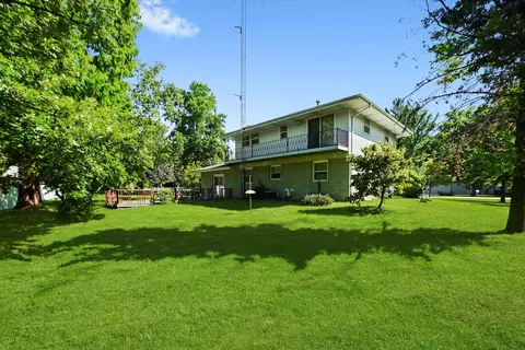 Exterior - 18830 S Sara Rd, Mokena, IL 60448 photo 8 of 9