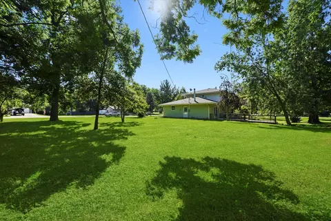 Exterior - 18830 S Sara Rd, Mokena, IL 60448 photo 9 of 9
