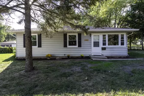 1903 20th St, Zion, IL 60099