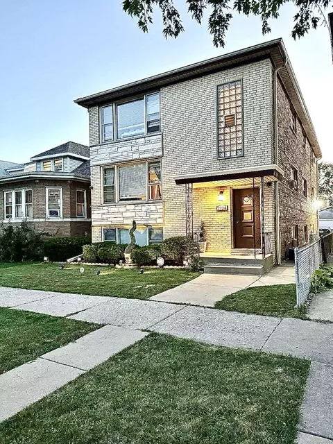 2724 N 73rd Ave, Elmwood Park, IL 60707