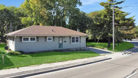 731 1st Ave, Ottawa, IL 61350