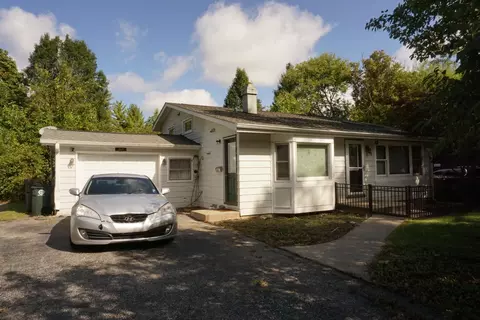 268 Normandy Ln, Grayslake, IL 60030