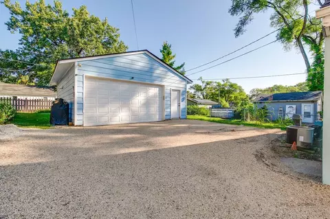 Exterior - 304 E Willow Dr, Round Lake Park, IL 60073 photo 1 of 2
