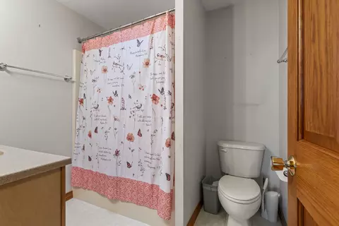 Bath - 708 E Benham St, Tolono, IL 61880 photo 3 of 3