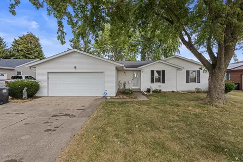 708 E Benham St, Tolono, IL 61880