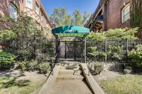 5315 S Harper Ave #2, Chicago, IL 60615