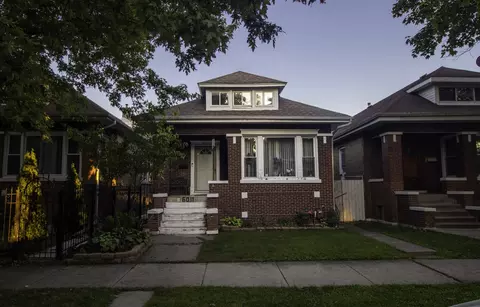6011 S Albany Ave, Chicago, IL 60629