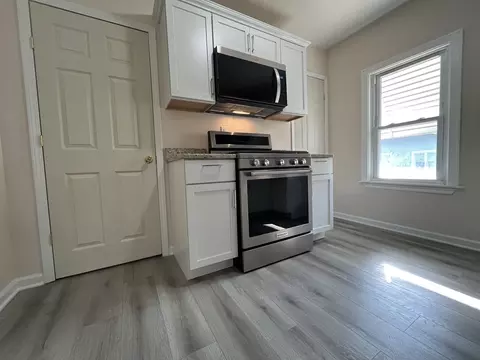 Kitchen - 733 Schomer Ave, Aurora, IL 60505 photo 1 of 3
