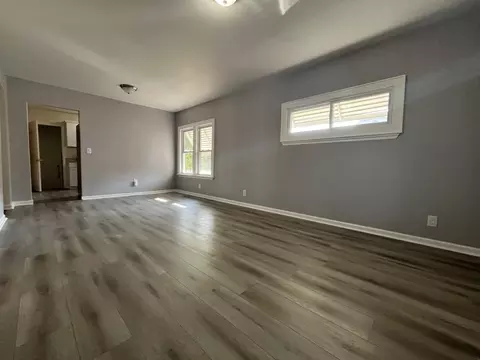 Living - 733 Schomer Ave, Aurora, IL 60505 photo 2 of 2