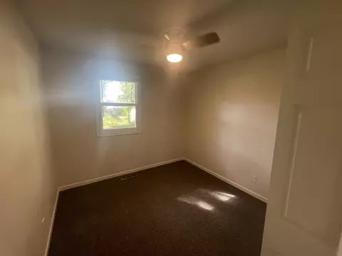 Bedroom - 535 N Webster Cir, Kankakee, IL 60901 photo 4 of 6