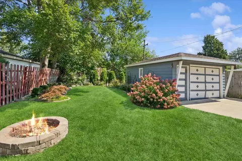 Exterior - 2237 S 22nd Ave, Broadview, IL 60155 photo 5 of 5