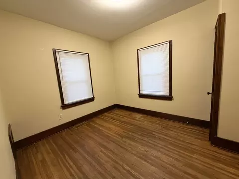 Bedroom - 705 W Olive St, Bloomington, IL 61701 photo 5 of 6