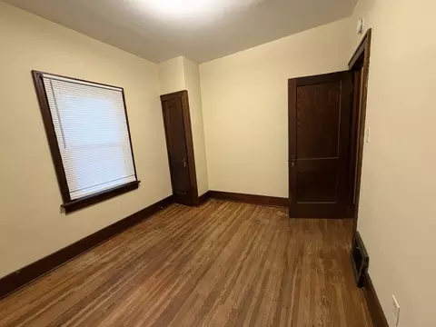 Bedroom - 705 W Olive St, Bloomington, IL 61701 photo 6 of 6