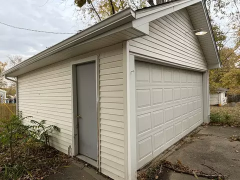 Other - 705 W Olive St, Bloomington, IL 61701 photo 3 of 13