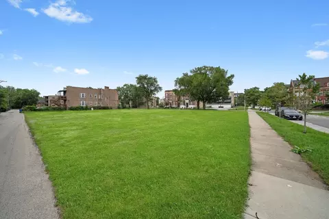 1451 E Marquette Rd, Chicago, IL 60637 photo 1