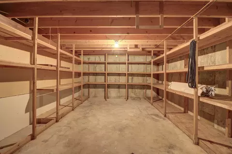 Other - 20644 White Oaks Rd, Morrison, IL 61270 photo 6 of 8