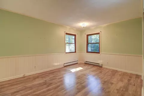 Bedroom - 20644 White Oaks Rd, Morrison, IL 61270 photo 2 of 5