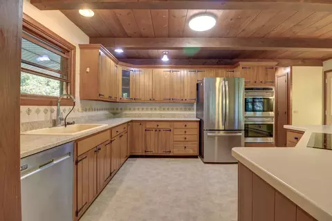 Kitchen - 20644 White Oaks Rd, Morrison, IL 61270 photo 1 of 4