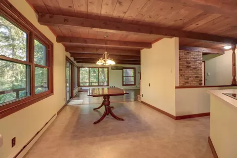 Dining - 20644 White Oaks Rd, Morrison, IL 61270 photo 1 of 1